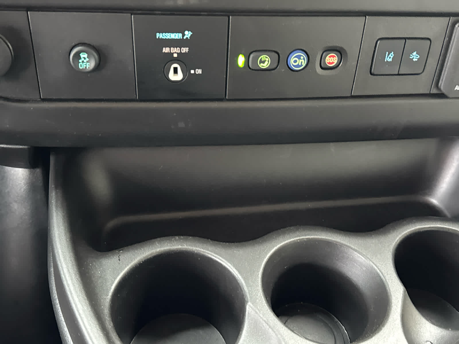 2024 Chevrolet Express Cargo 2500 WT