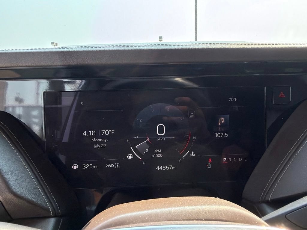 2025 GMC Yukon Elevation