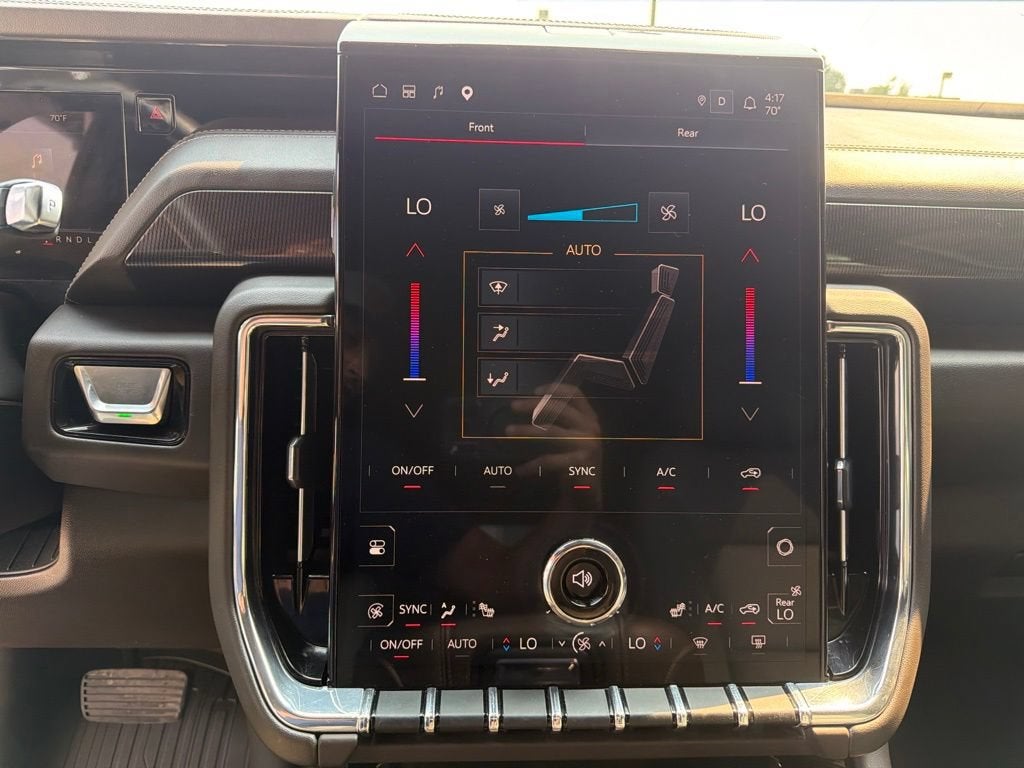 2025 GMC Yukon Elevation