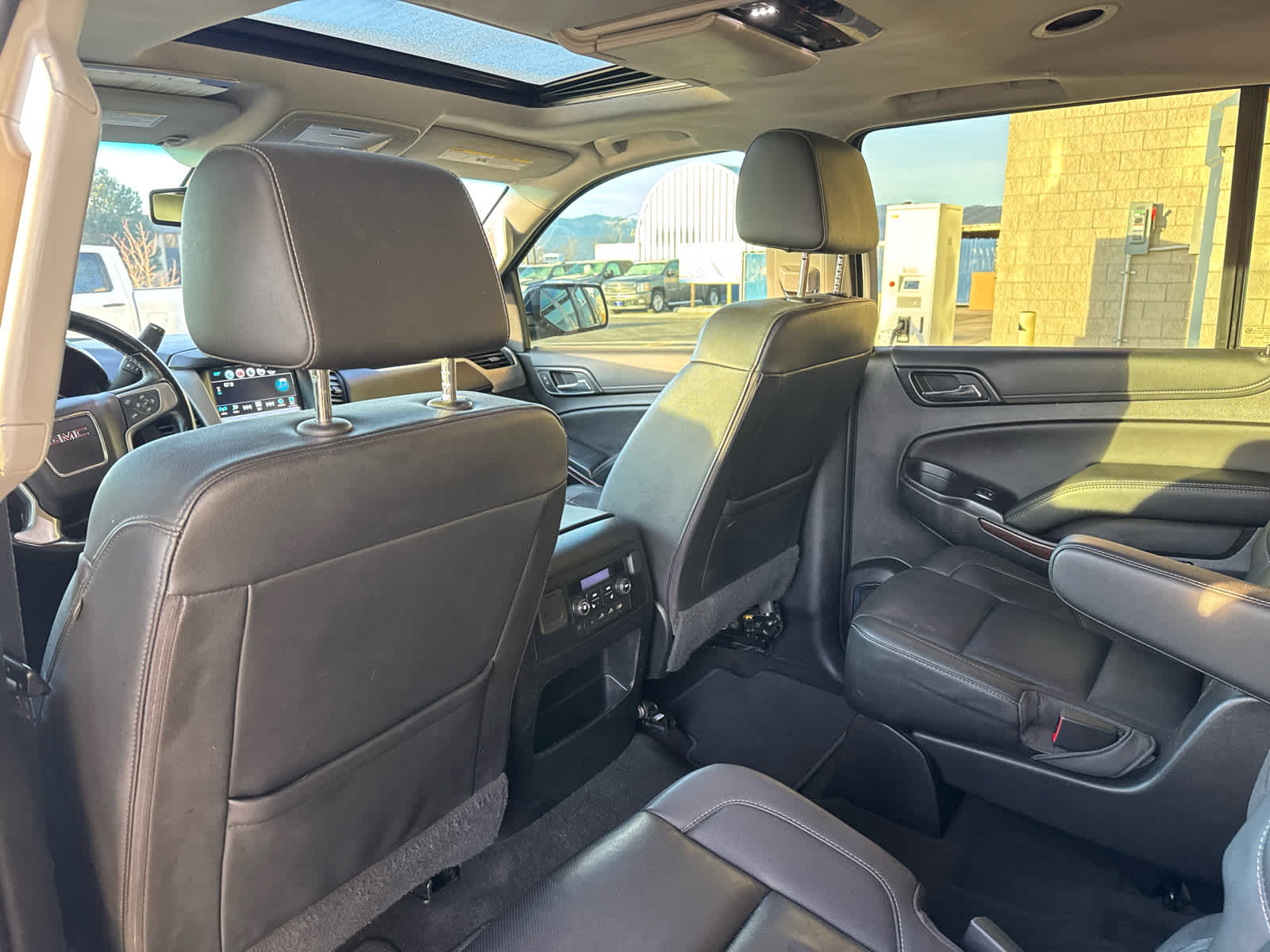 2018 GMC Yukon XL SLT