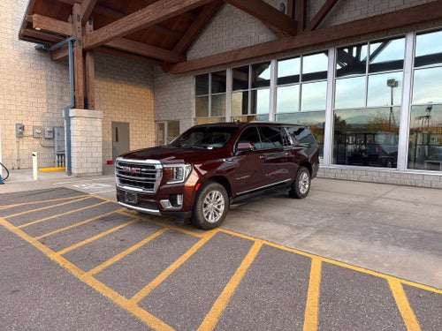 2022 GMC Yukon XL SLT