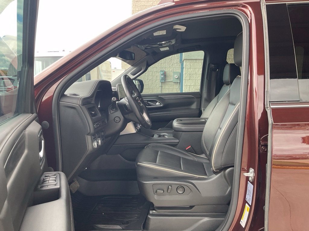 2022 GMC Yukon XL SLT