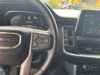 2022 GMC Yukon XL SLT