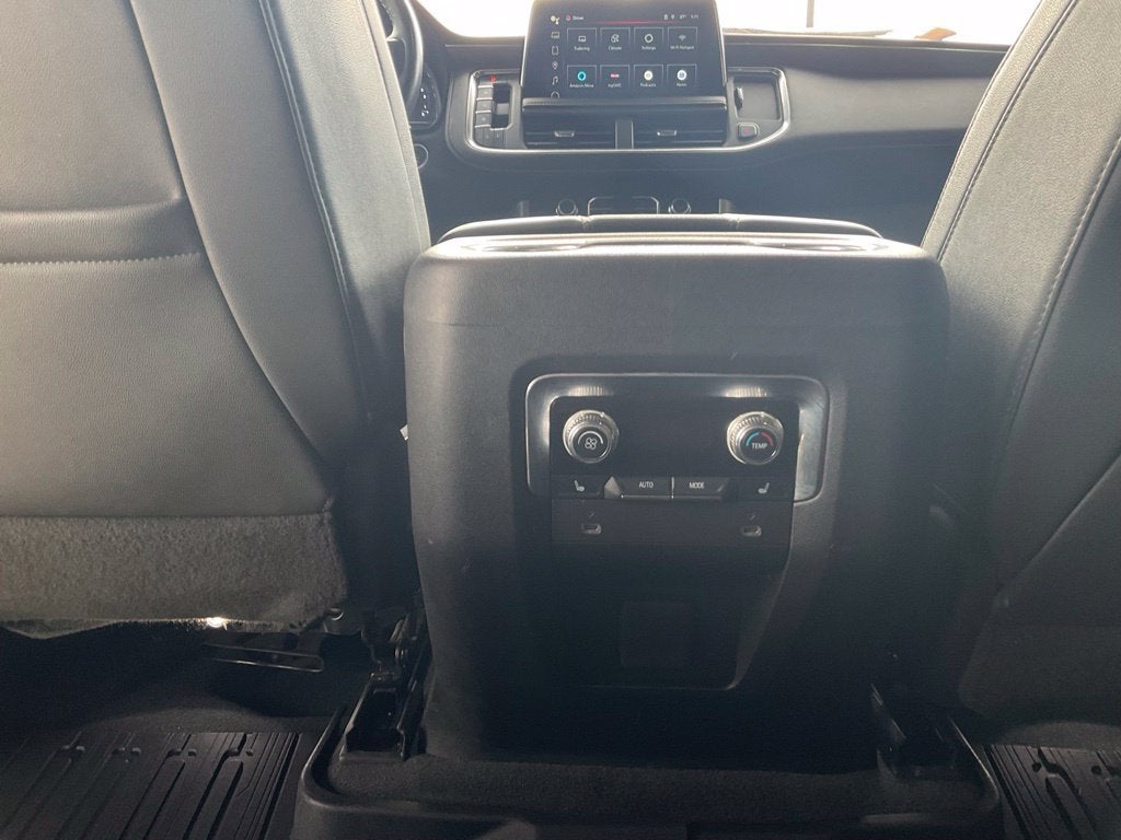 2022 GMC Yukon XL SLT
