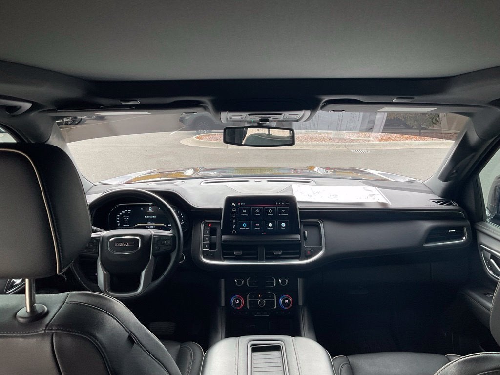 2022 GMC Yukon XL SLT