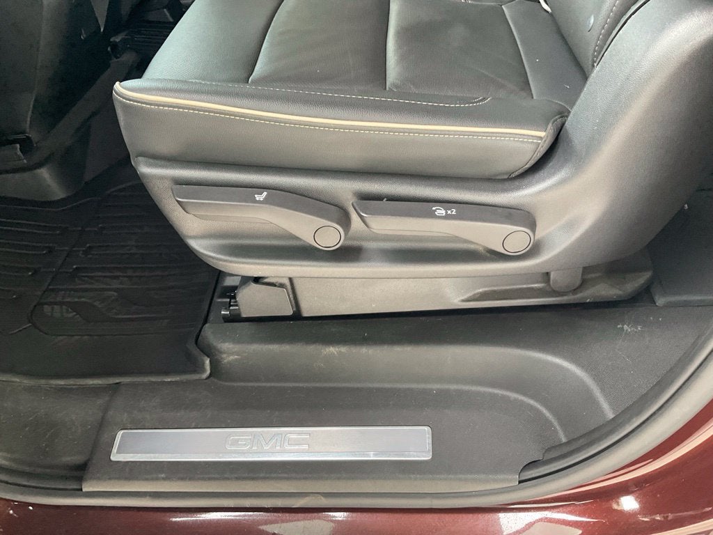 2022 GMC Yukon XL SLT
