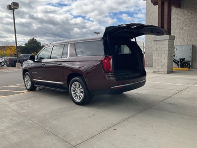 2022 GMC Yukon XL SLT