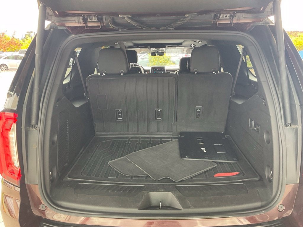 2022 GMC Yukon XL SLT