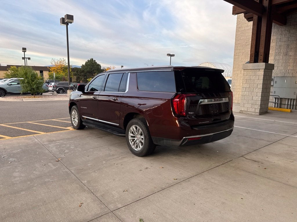 2022 GMC Yukon XL SLT