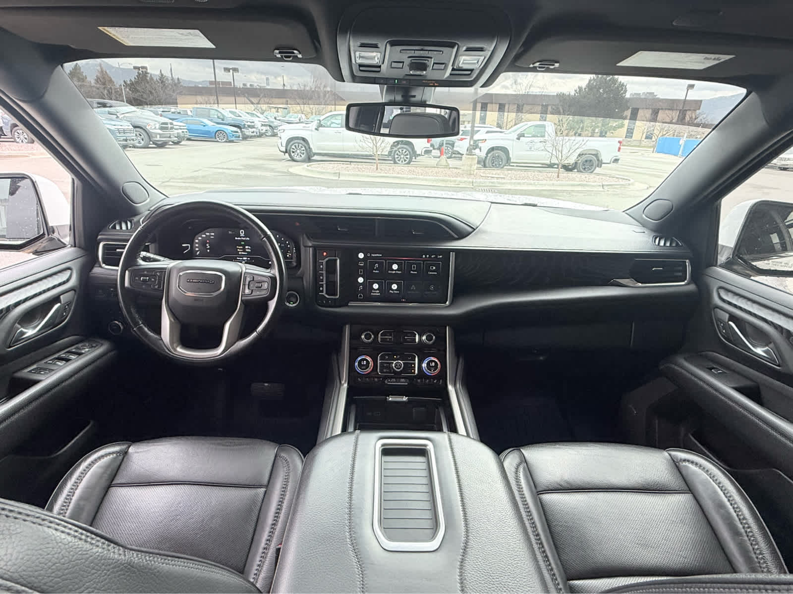 2022 GMC Yukon XL Denali