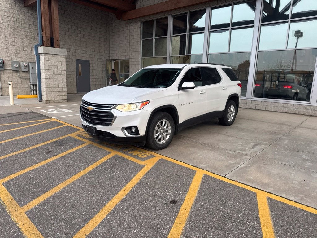 2020 Chevrolet Traverse LT Cloth