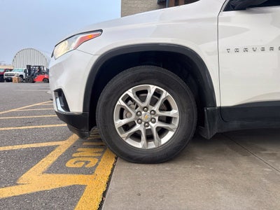 2020 Chevrolet Traverse LT Cloth