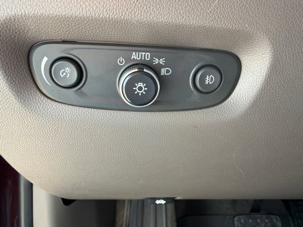 2018 Chevrolet Traverse LT Leather
