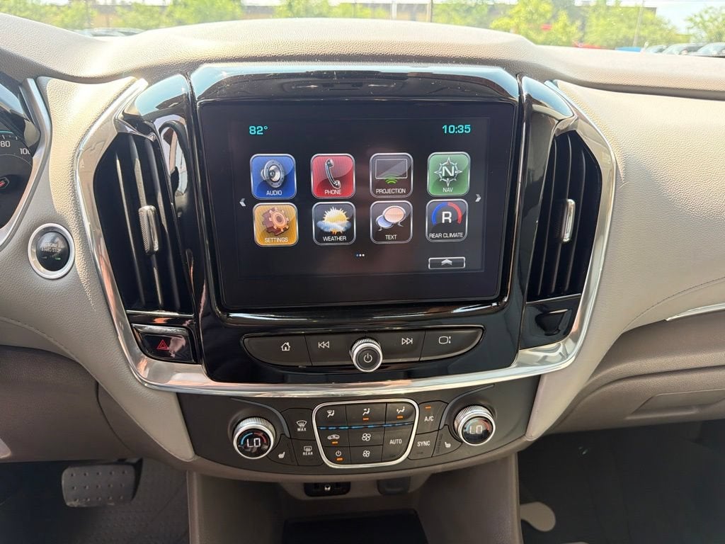 2018 Chevrolet Traverse LT Leather