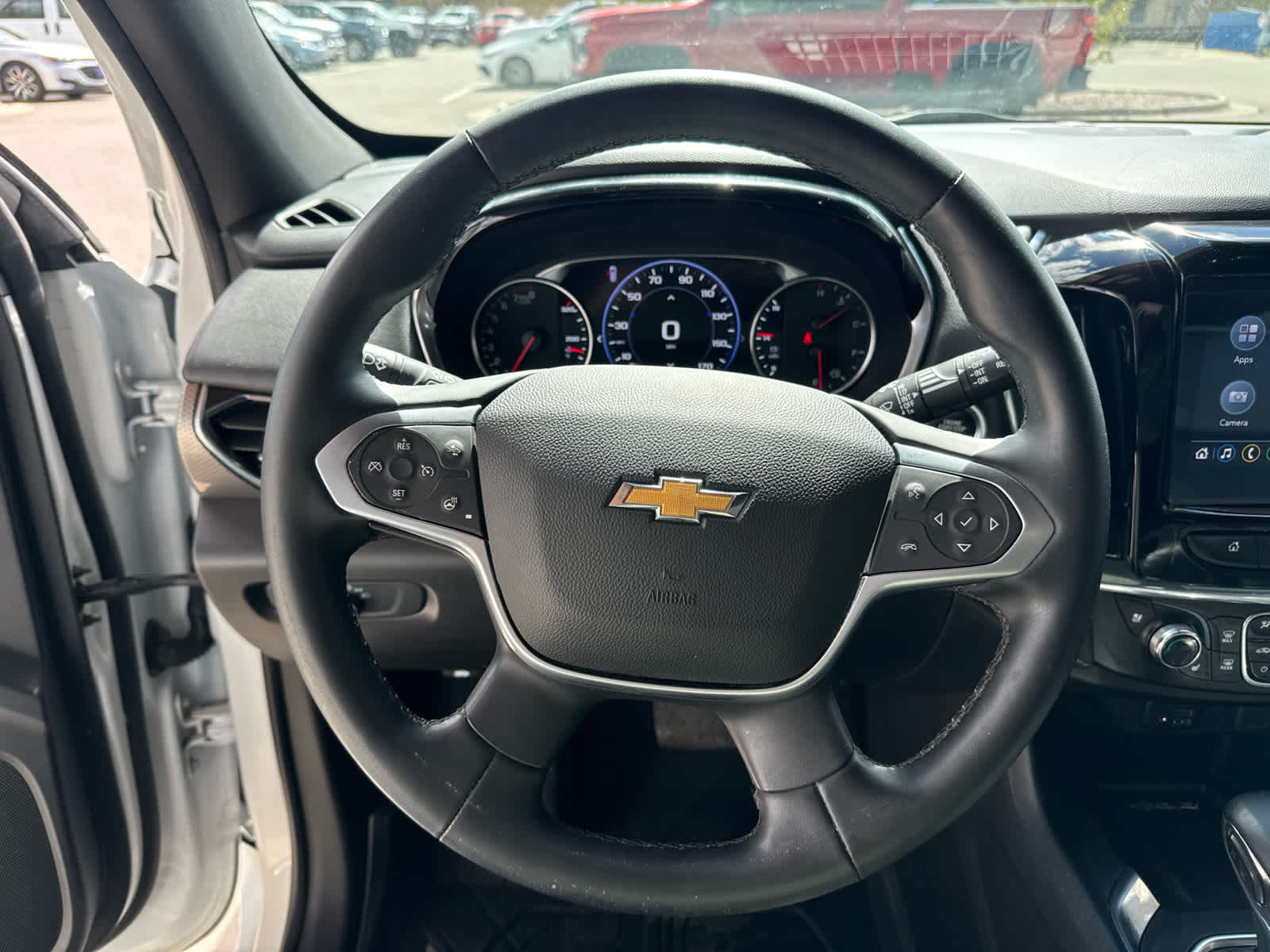 2023 Chevrolet Traverse Premier