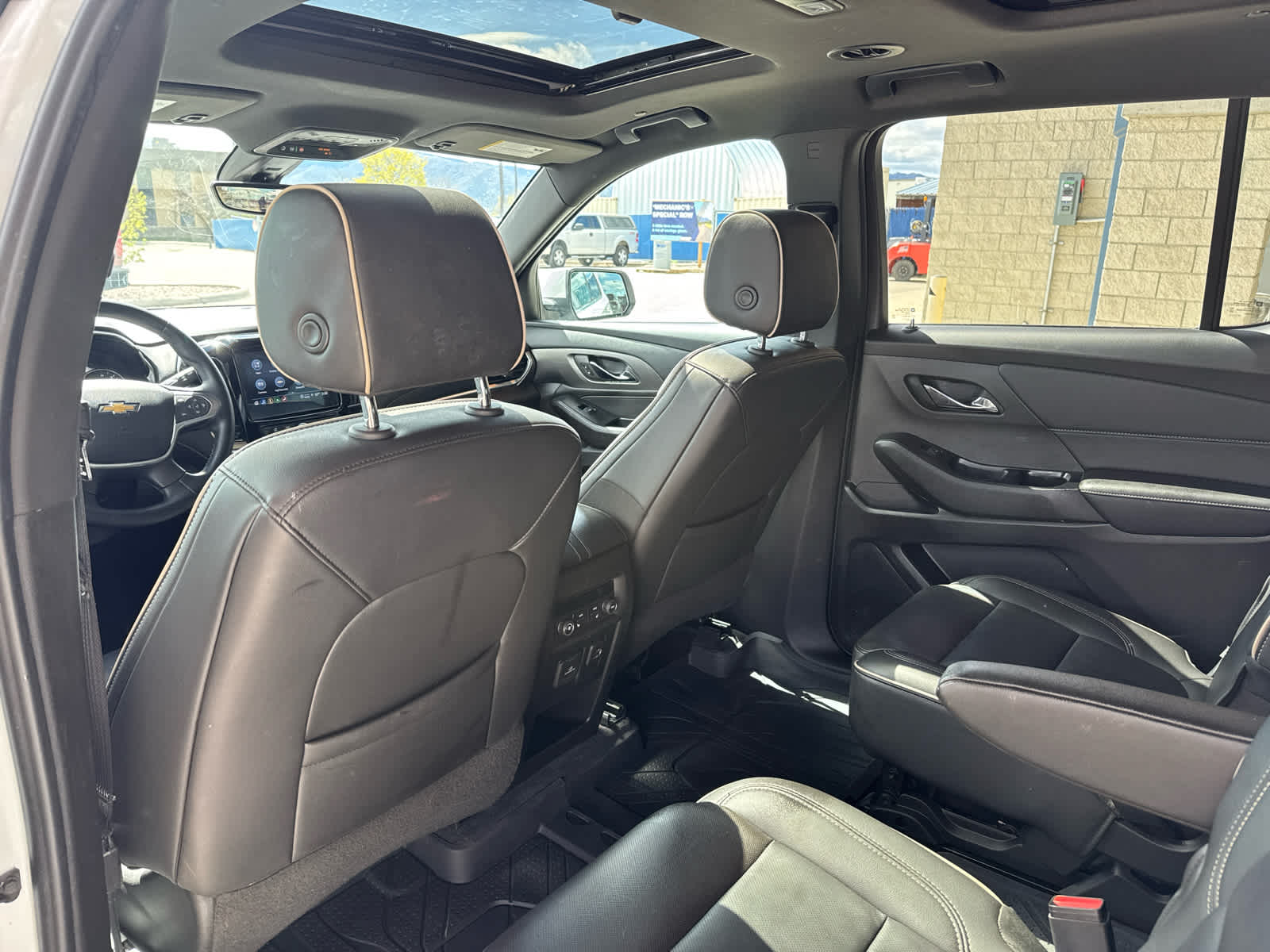 2023 Chevrolet Traverse Premier