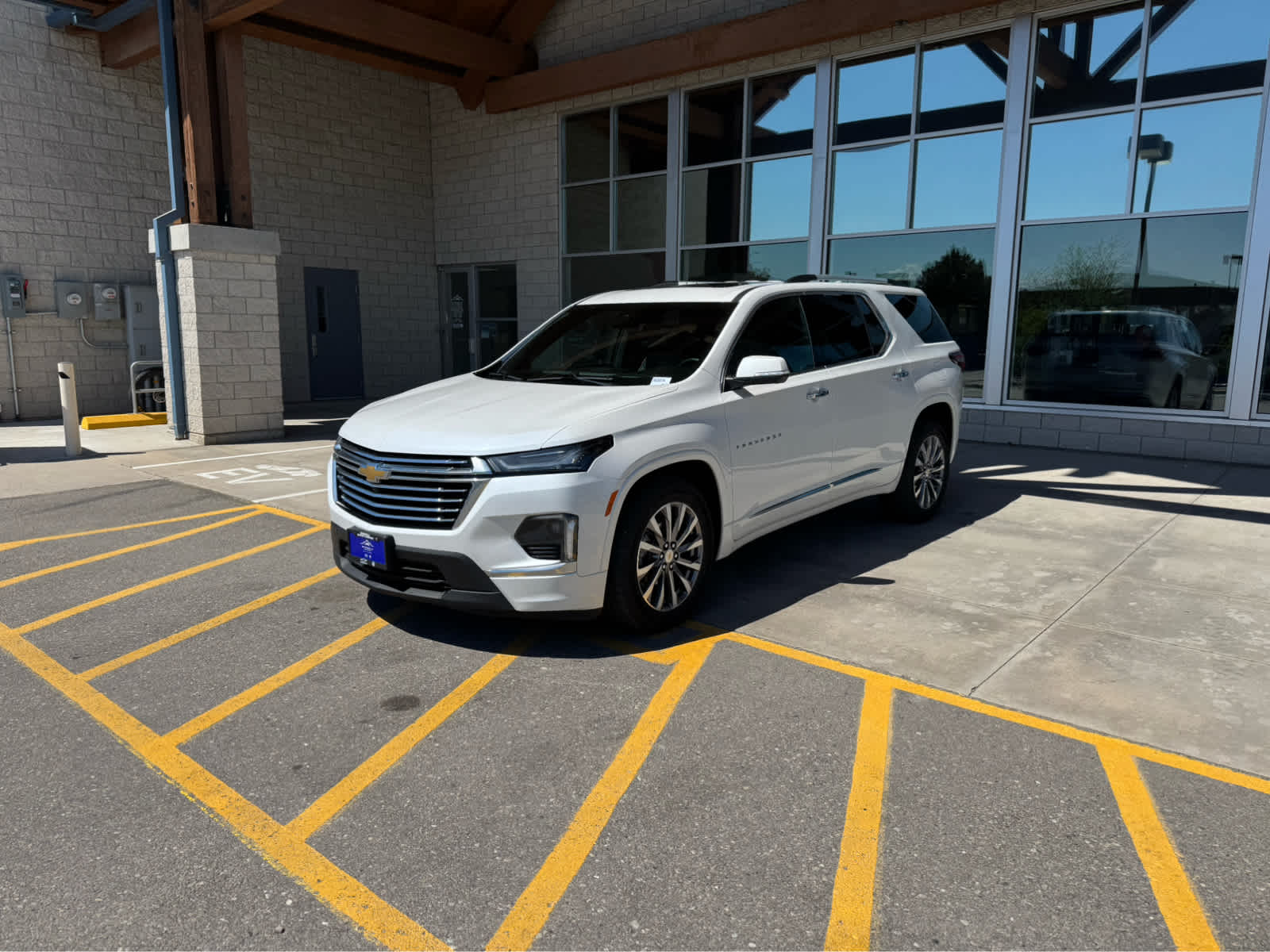 2023 Chevrolet Traverse Premier