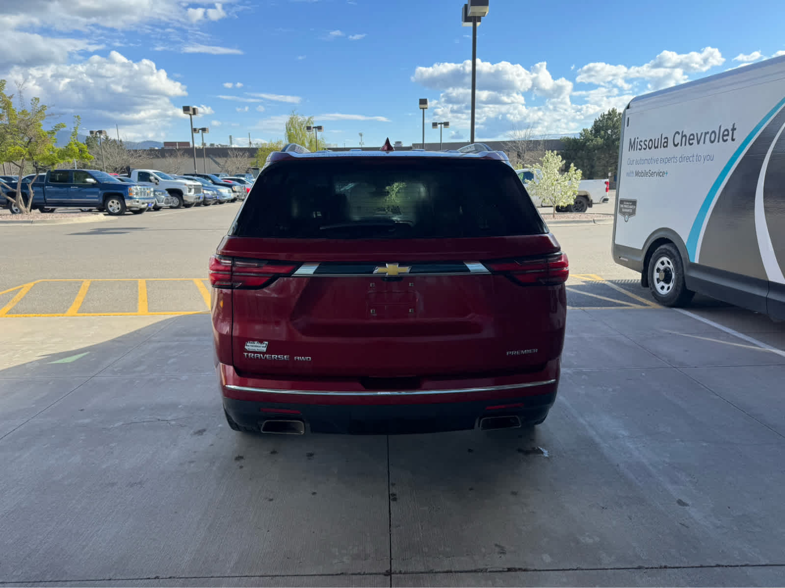 2023 Chevrolet Traverse Premier