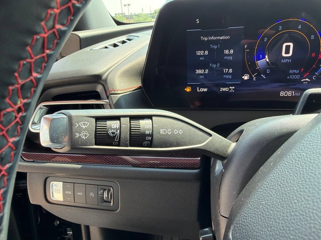 2025 Chevrolet Traverse RS