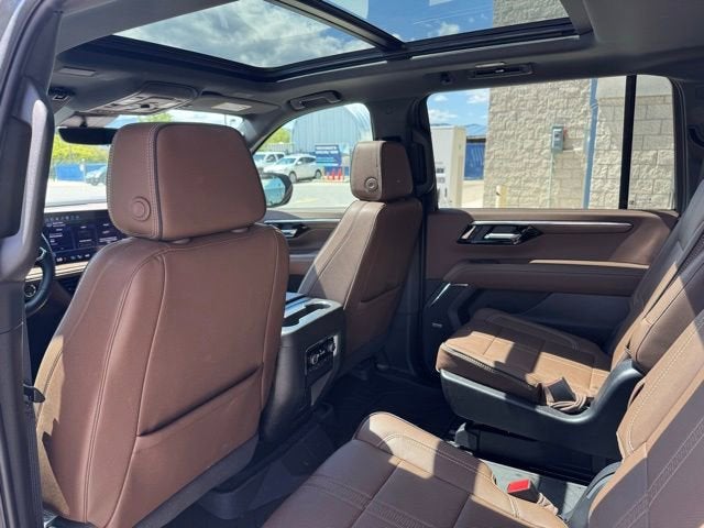 2025 Chevrolet Suburban High Country