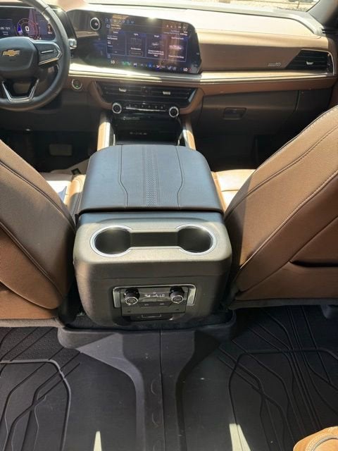 2025 Chevrolet Suburban High Country