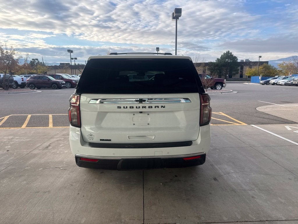 2024 Chevrolet Suburban LS