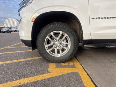 2024 Chevrolet Suburban LS