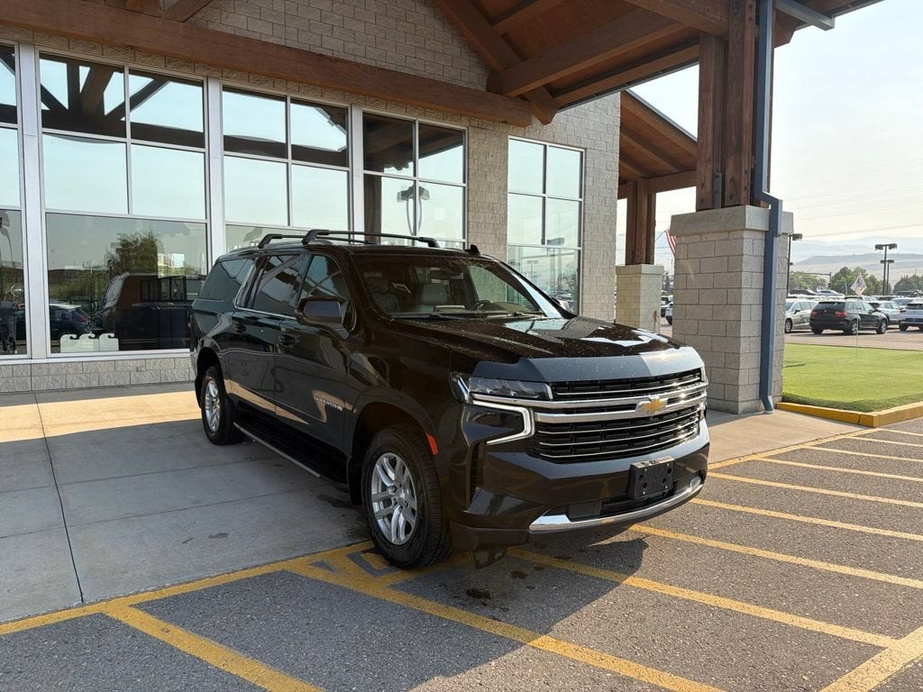 2022 Chevrolet Suburban LT