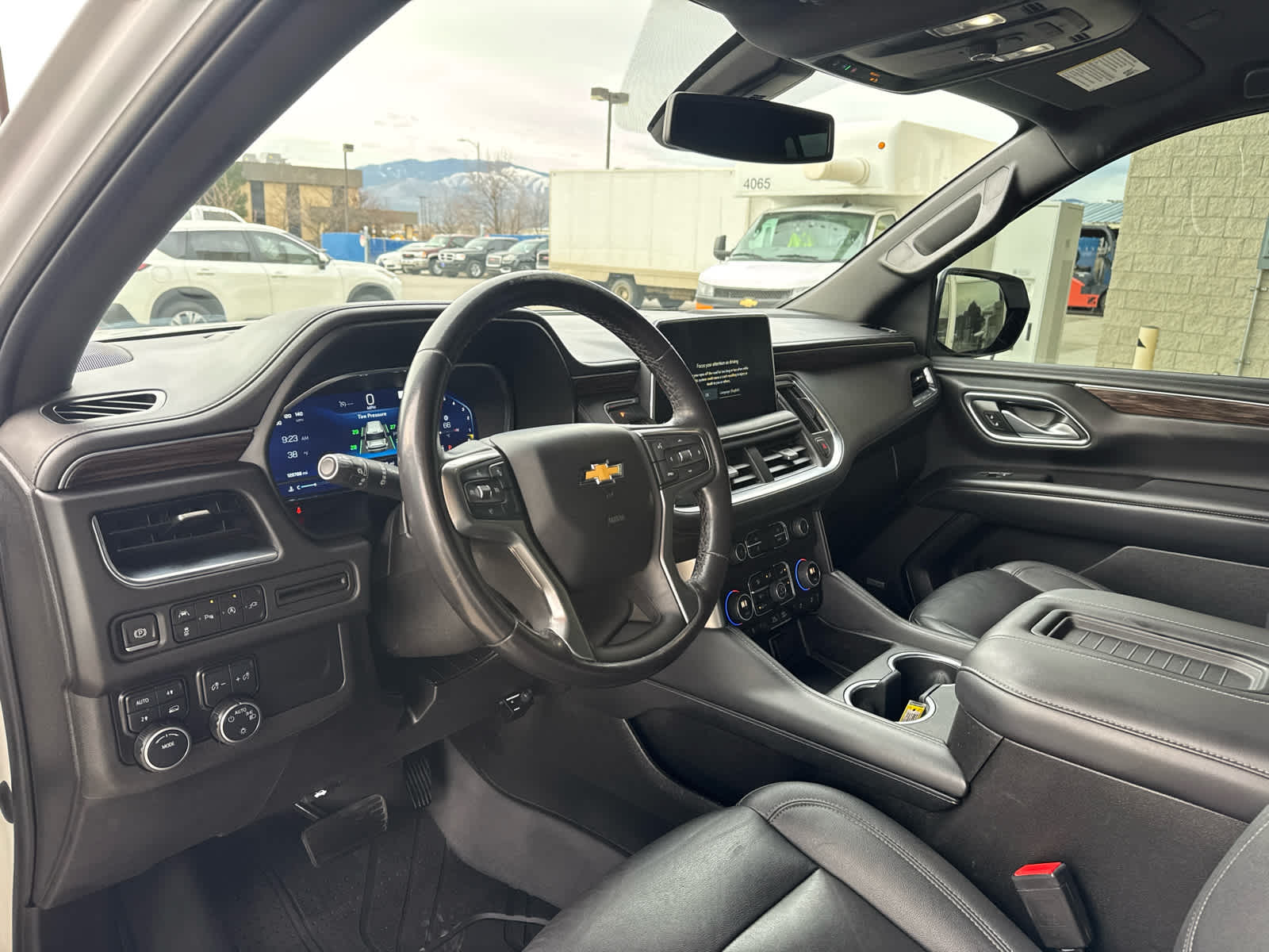 2022 Chevrolet Suburban LT