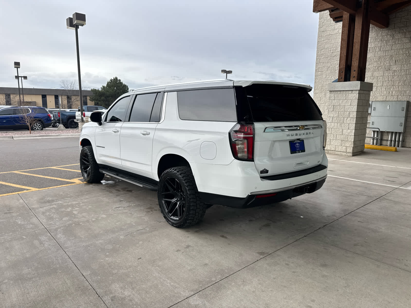 2022 Chevrolet Suburban LT