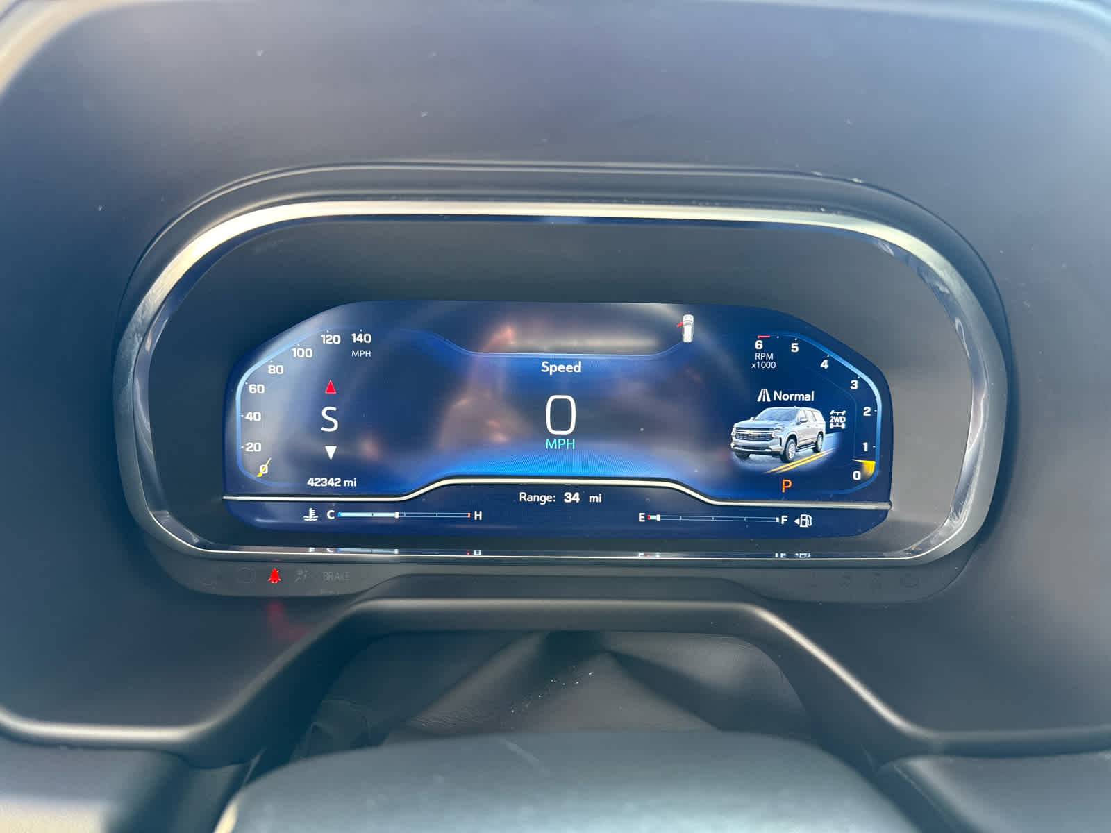 2024 Chevrolet Suburban RST
