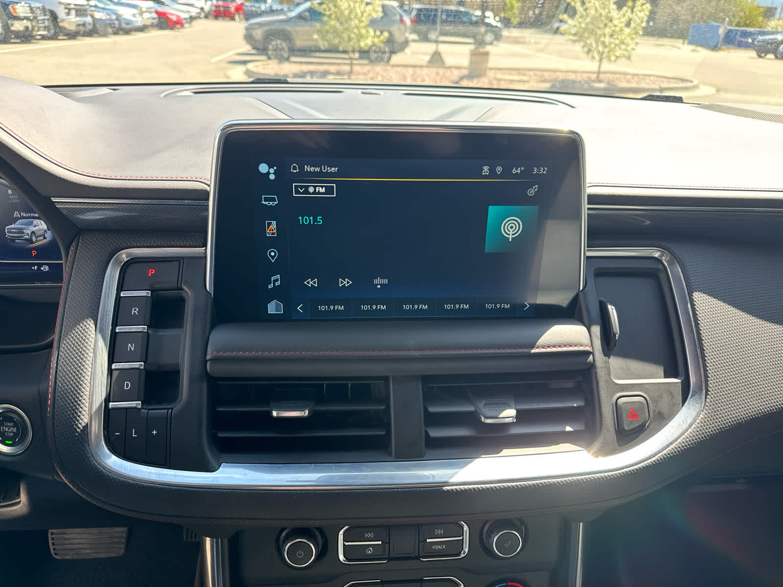 2024 Chevrolet Suburban RST