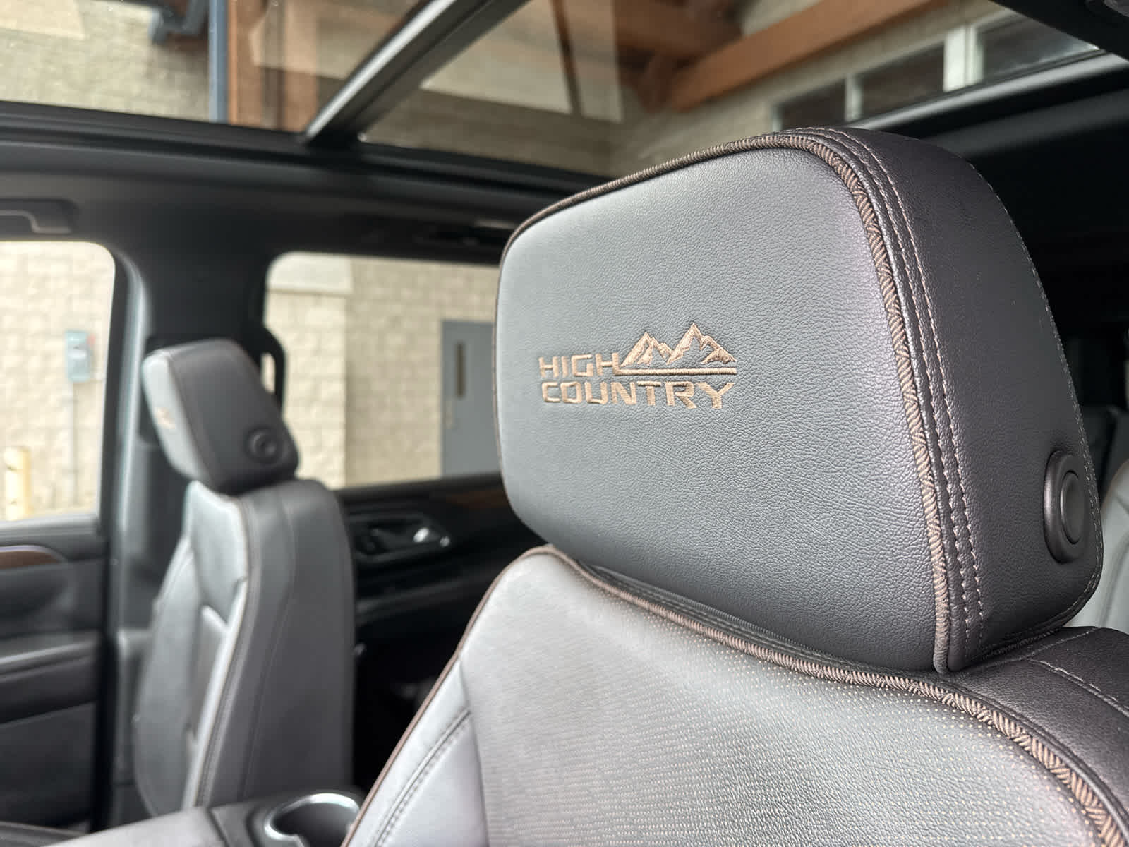 2024 Chevrolet Suburban High Country