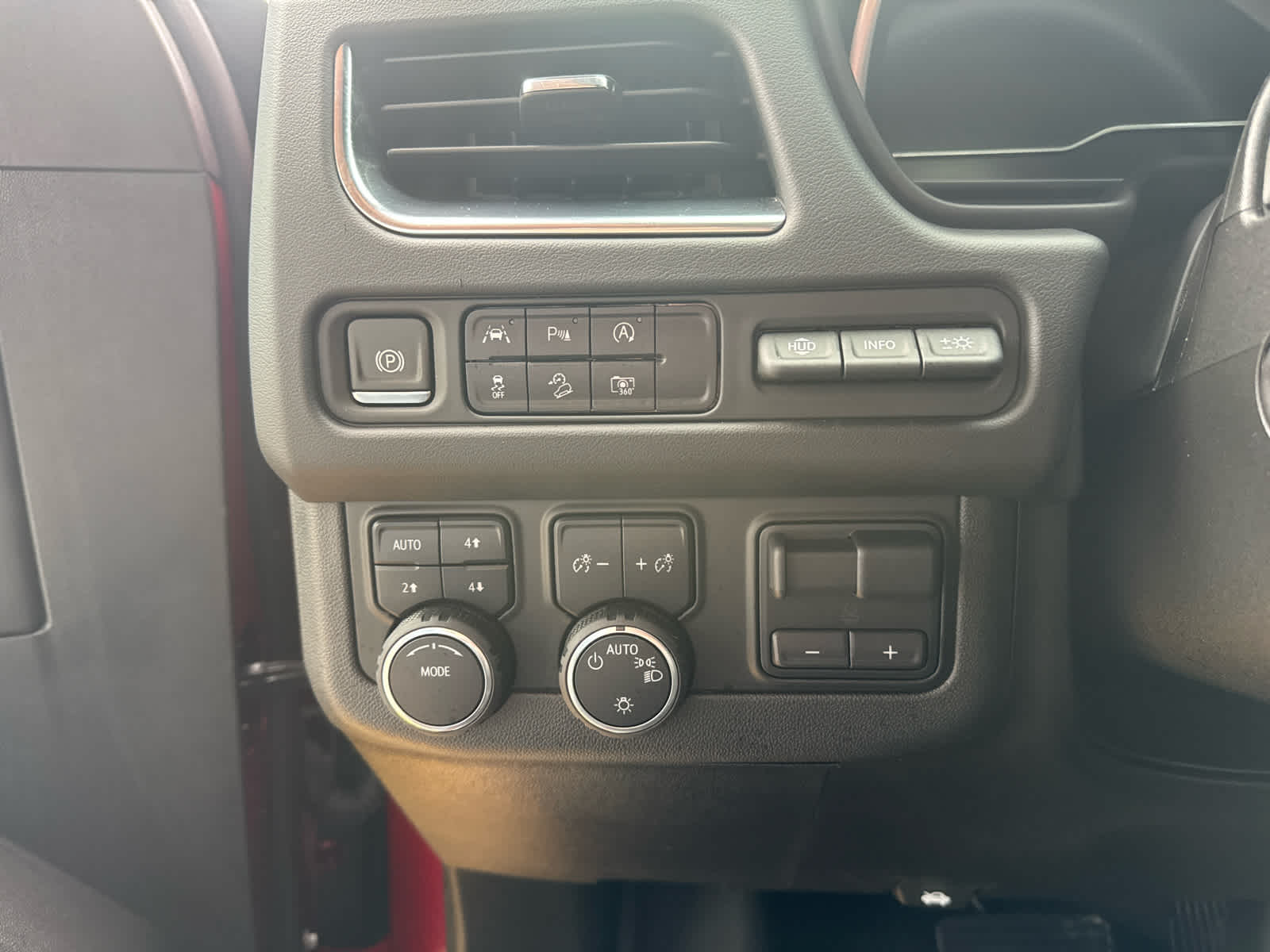 2024 Chevrolet Suburban High Country