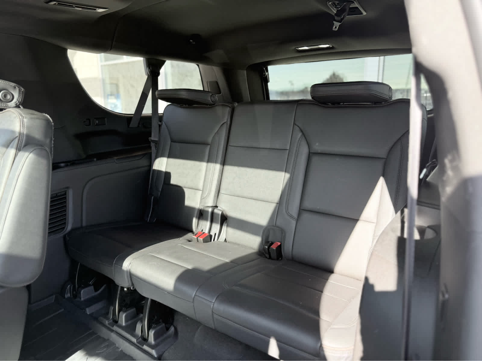 2021 Chevrolet Suburban High Country