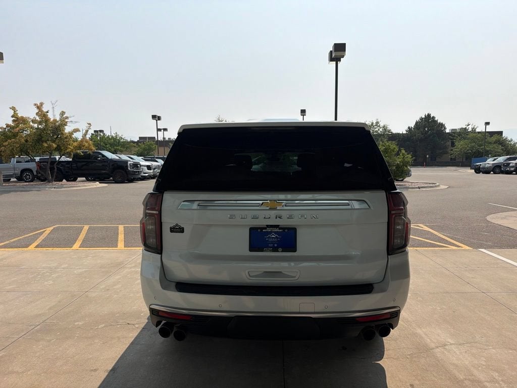 2022 Chevrolet Suburban High Country