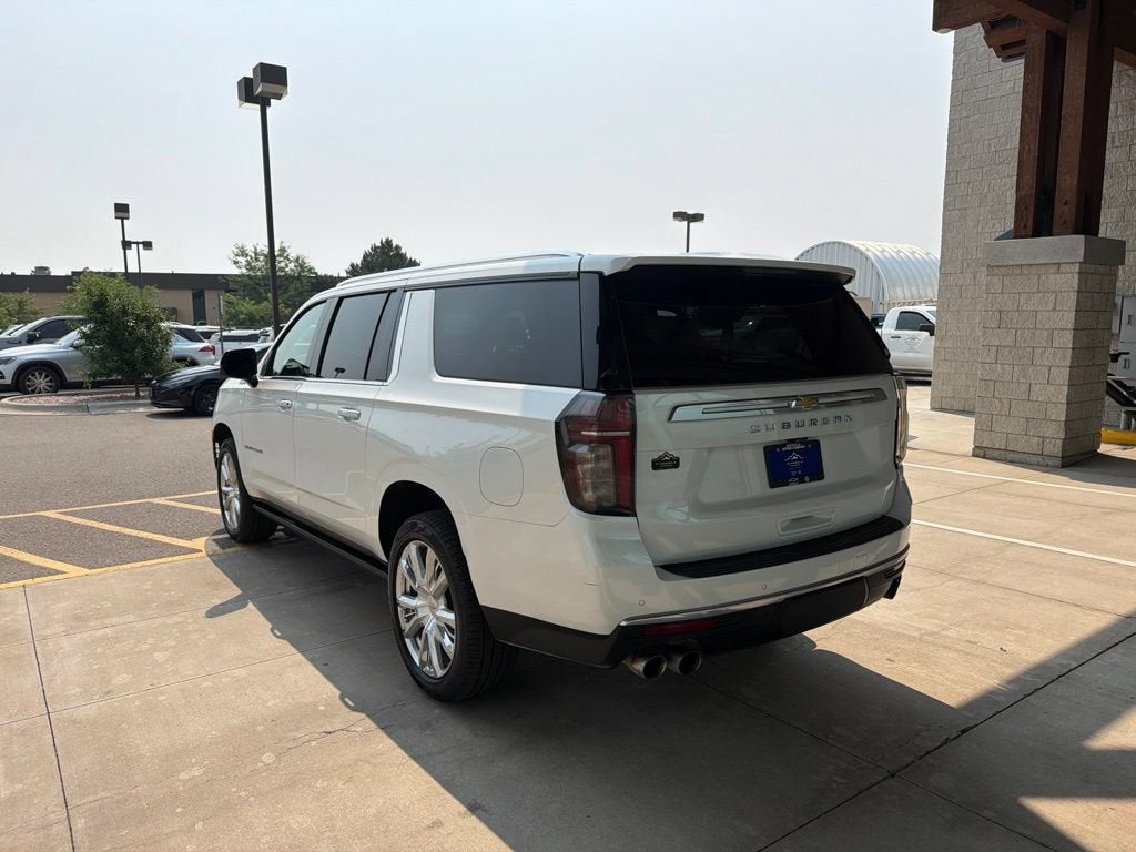 2022 Chevrolet Suburban High Country