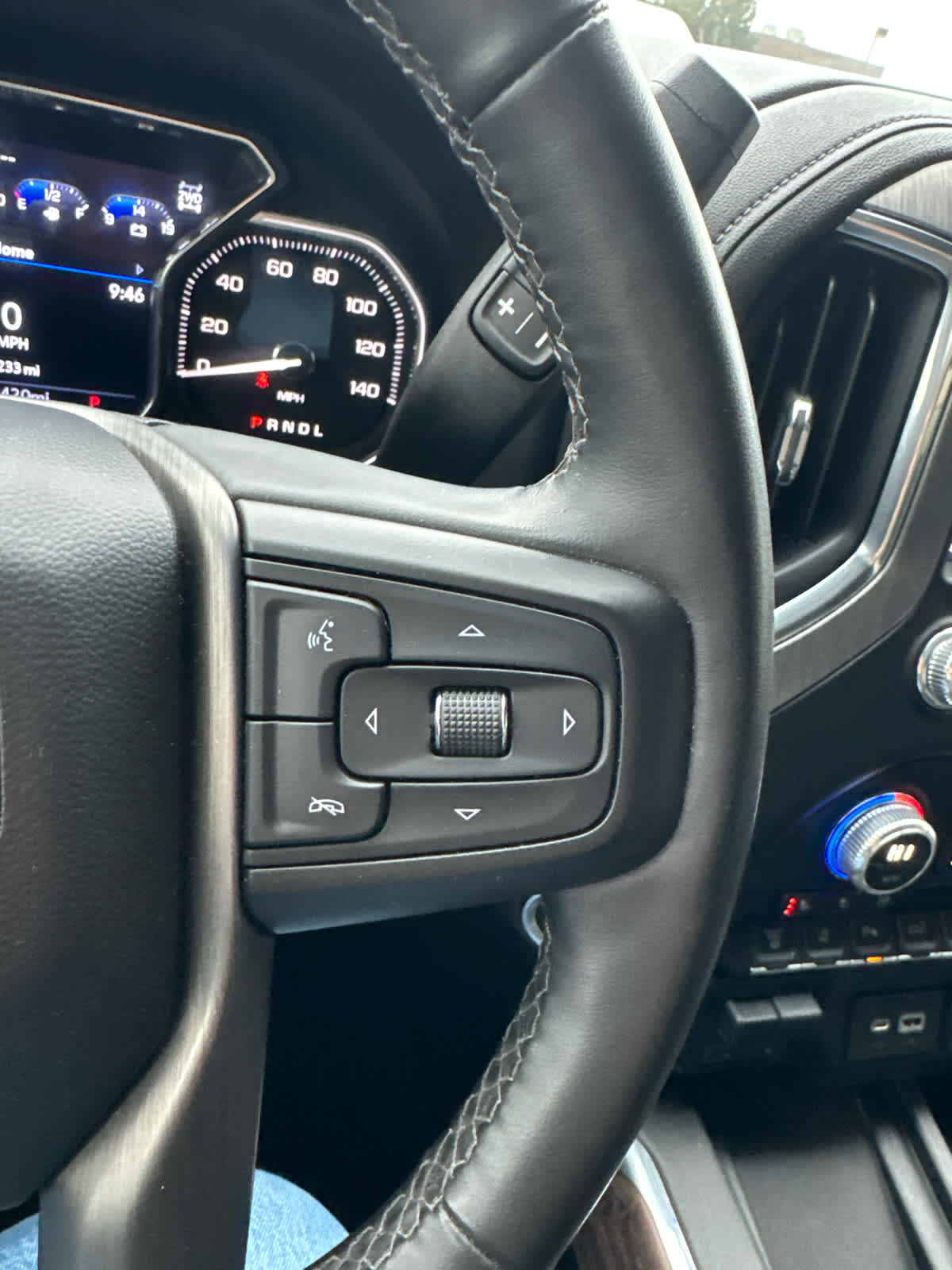 2023 GMC Sierra 2500 HD Denali