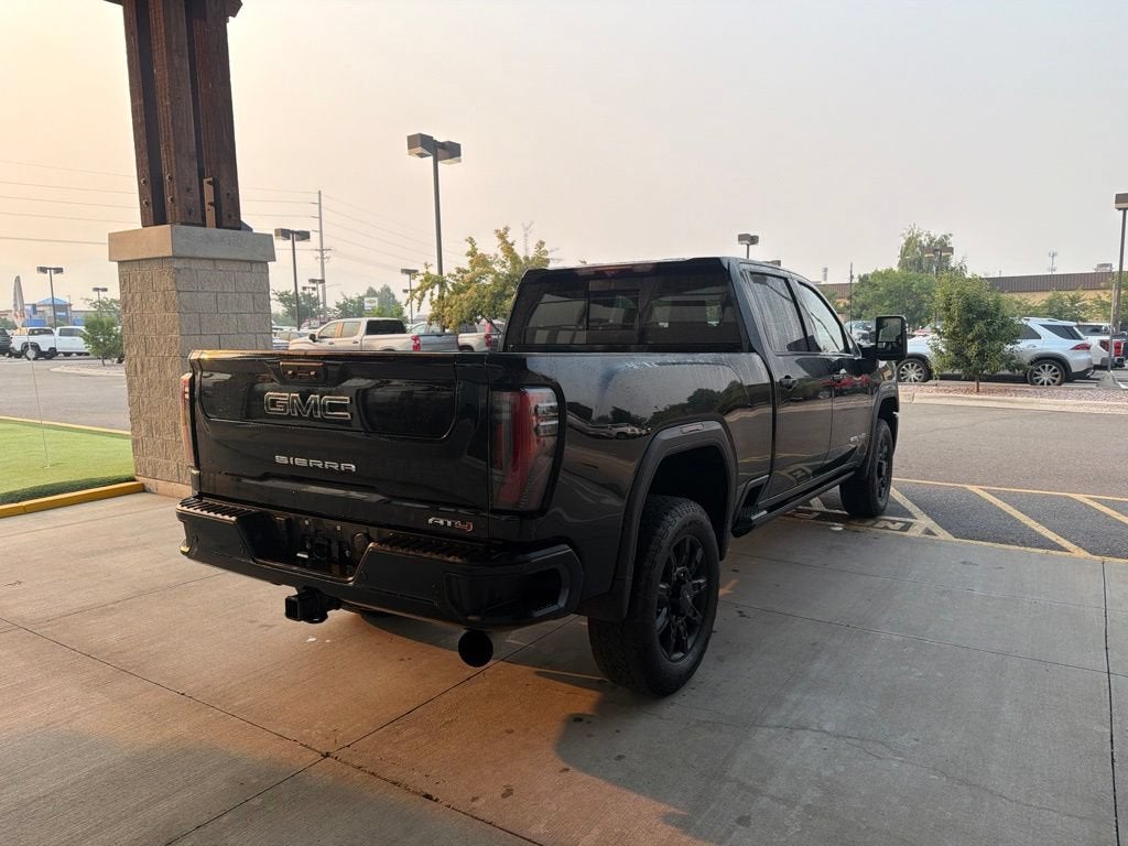 2024 GMC Sierra 3500 HD AT4
