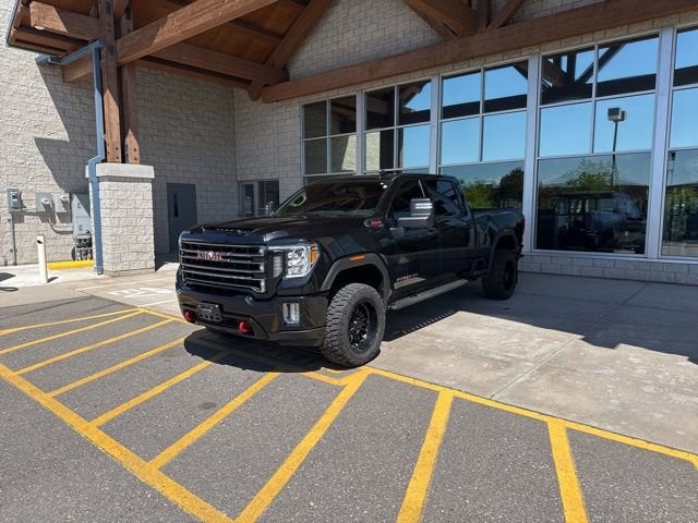 2022 GMC Sierra AT4 4WD Crew Cab Standard Box SRW's photo