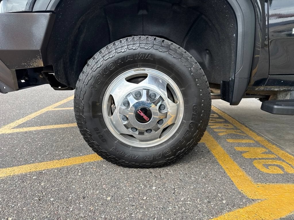 2023 GMC Sierra 3500 HD Denali