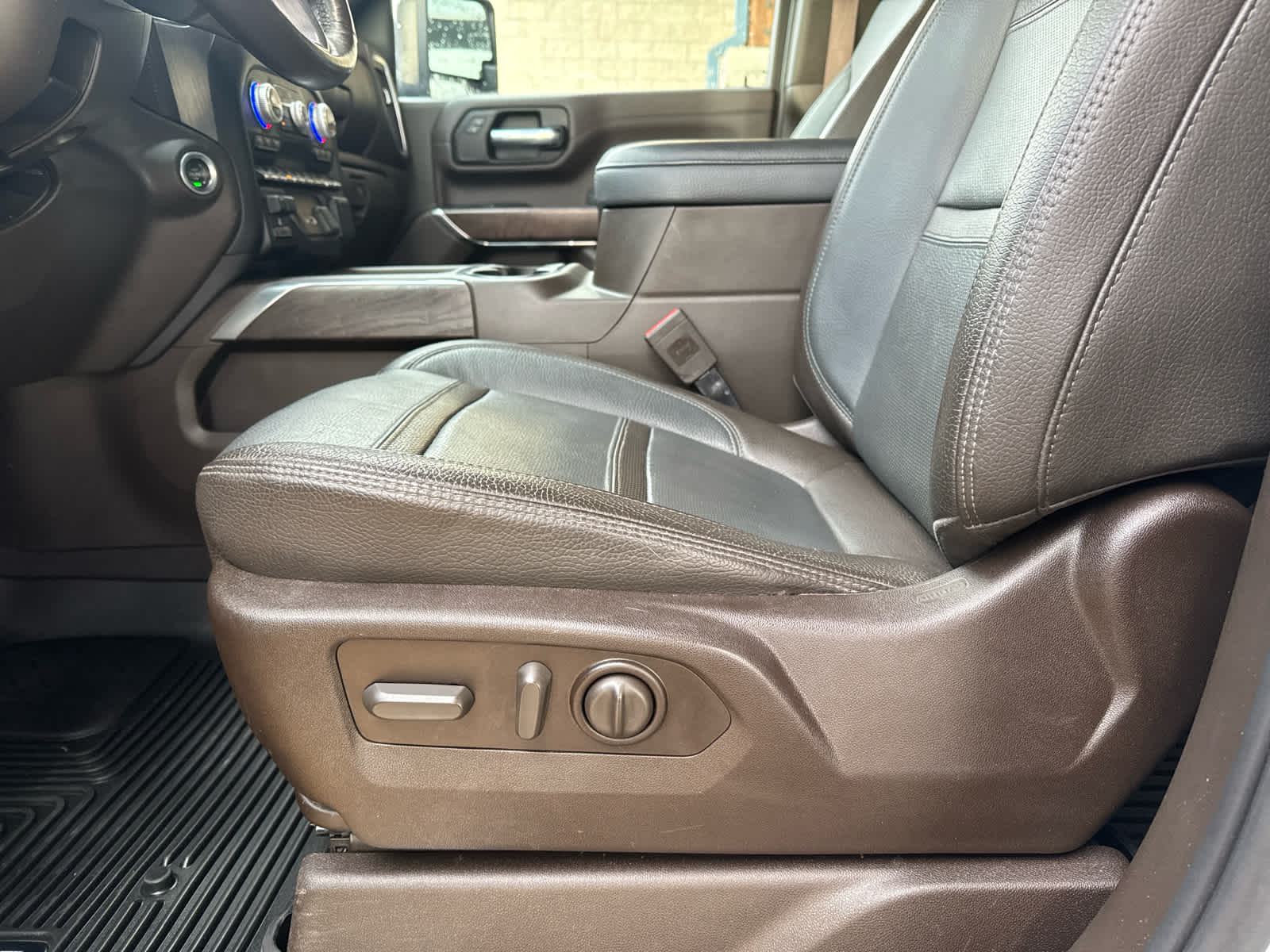 2023 GMC Sierra 3500 HD Denali