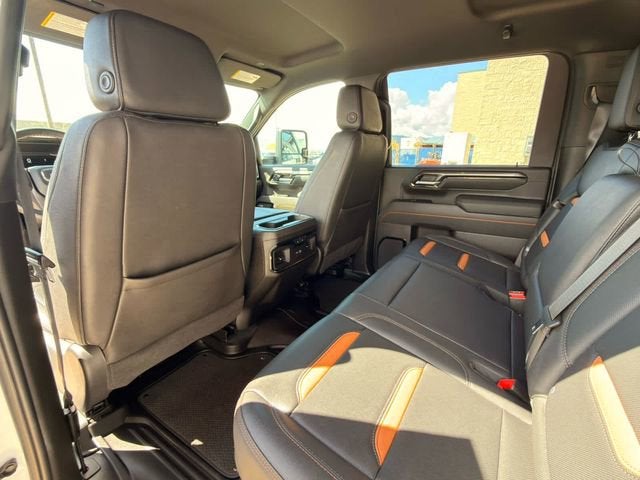 2025 GMC Sierra 2500 HD AT4