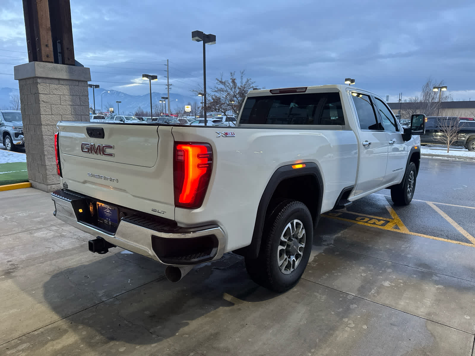 2025 GMC Sierra 3500 HD SLT