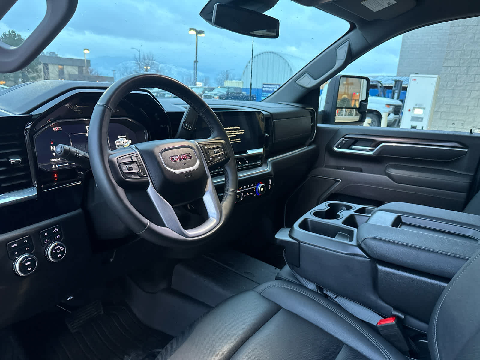 2025 GMC Sierra 3500 HD SLT