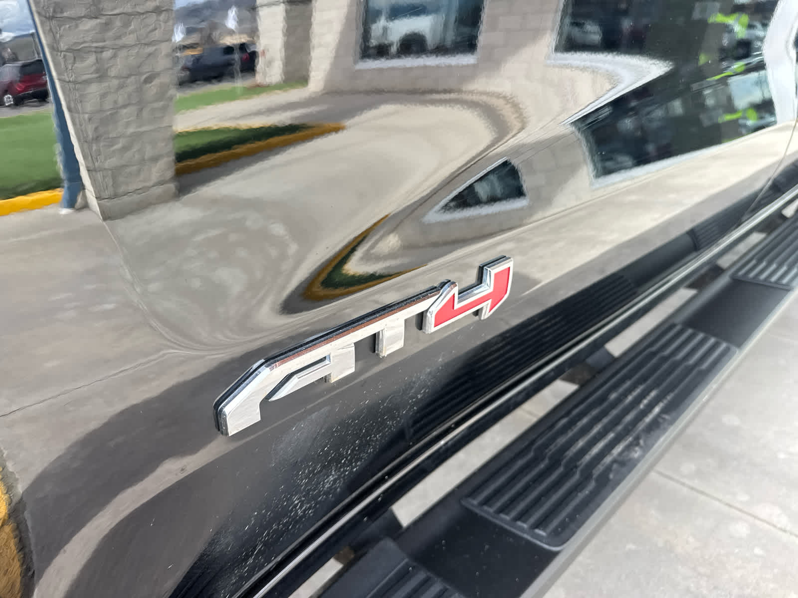 2021 GMC Sierra 1500 AT4