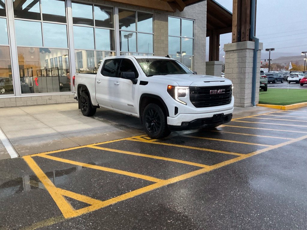 2023 GMC Sierra 1500 Elevation
