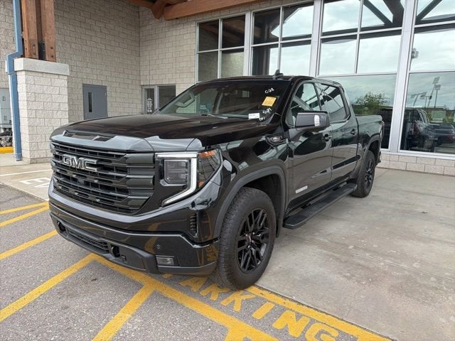 2024 GMC Sierra Elevation 4WD Crew Cab Short Box's photo