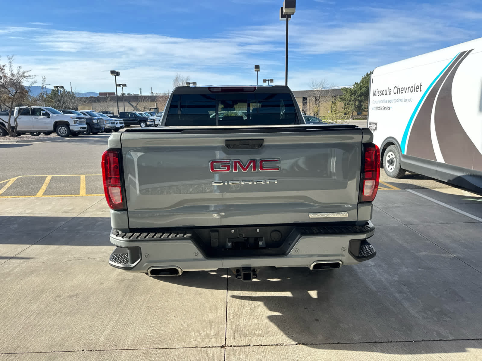 2024 GMC Sierra 1500 Elevation
