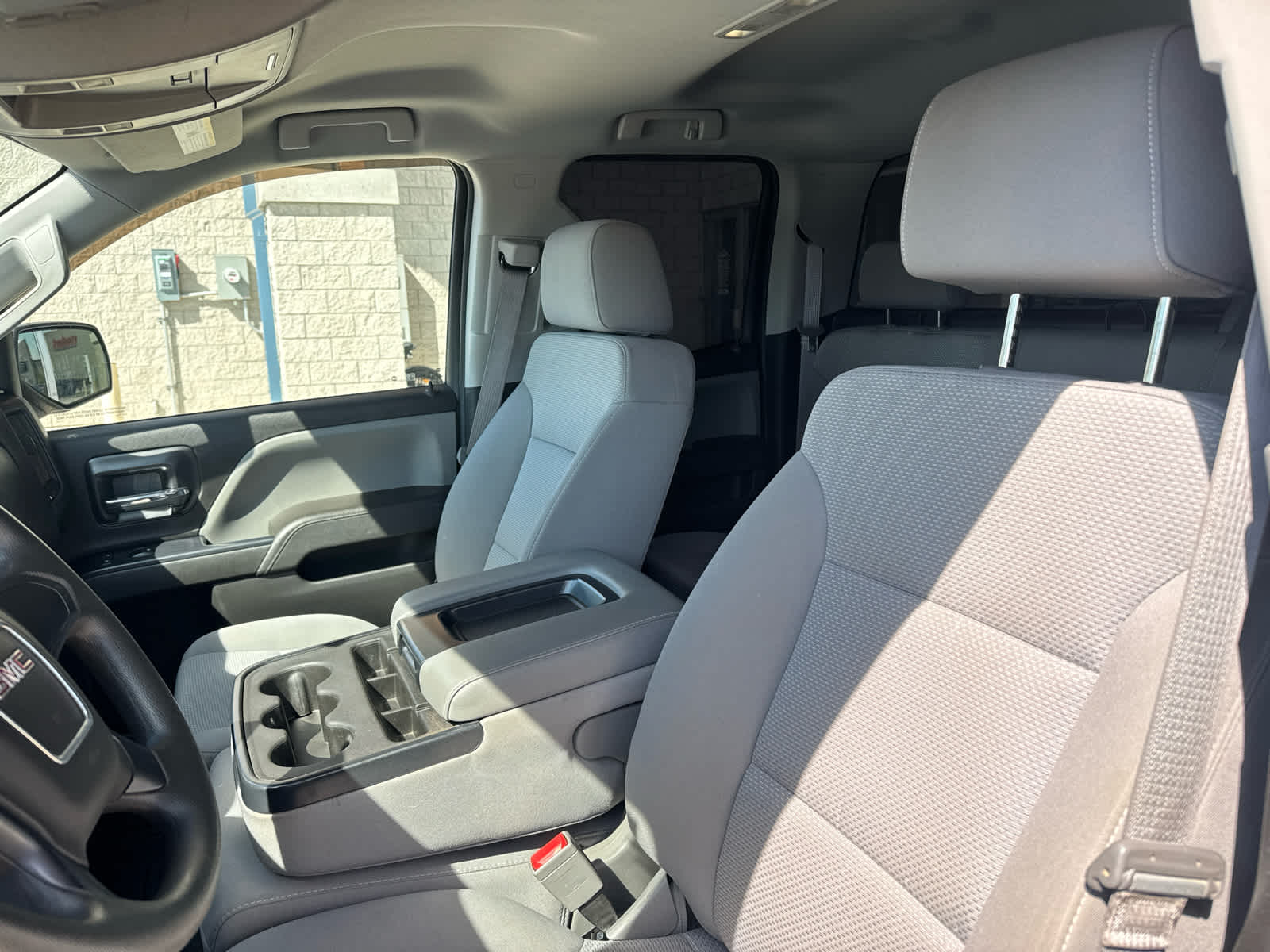 2016 GMC Sierra 1500 4WD Double Cab 143.5"